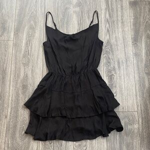 bobi - Black Flowy Tiered Mini Dress - Size M